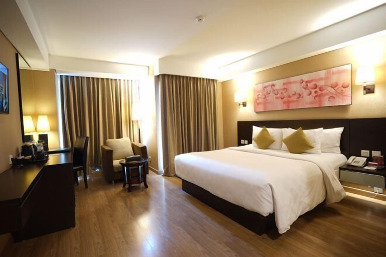 Bedroom 28