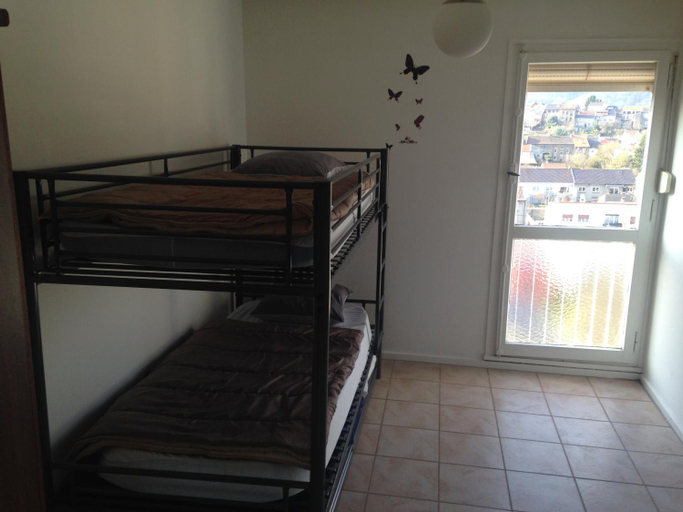 Bedroom 16