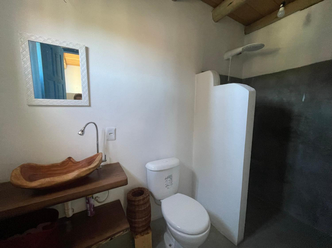 Bathroom, Casinha do Por do Sol, Porto Seguro
