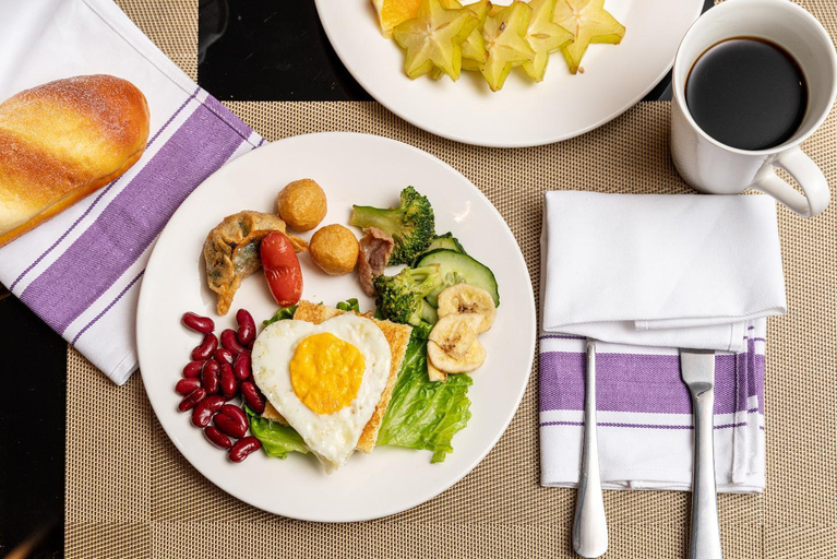 Food & Drinks 5, Echarm Hotel Guigang Pingnan Jiangbin Mingmen River View, Guigang