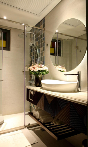 Bathroom 26