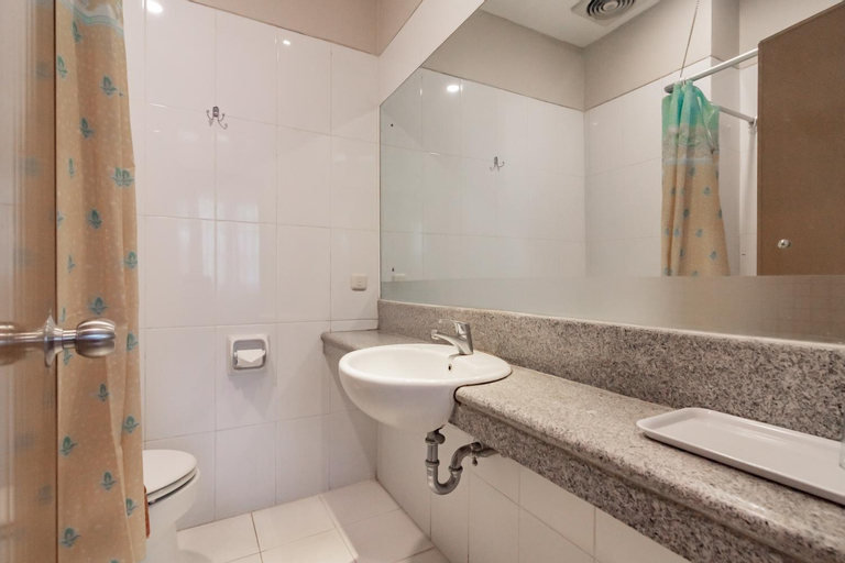 Bathroom 7