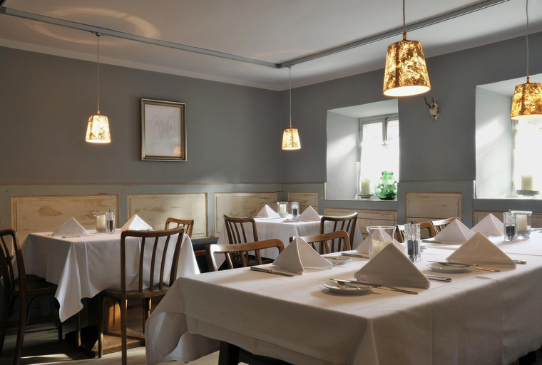 Restaurant 2, Apartment Nester, Schwaz