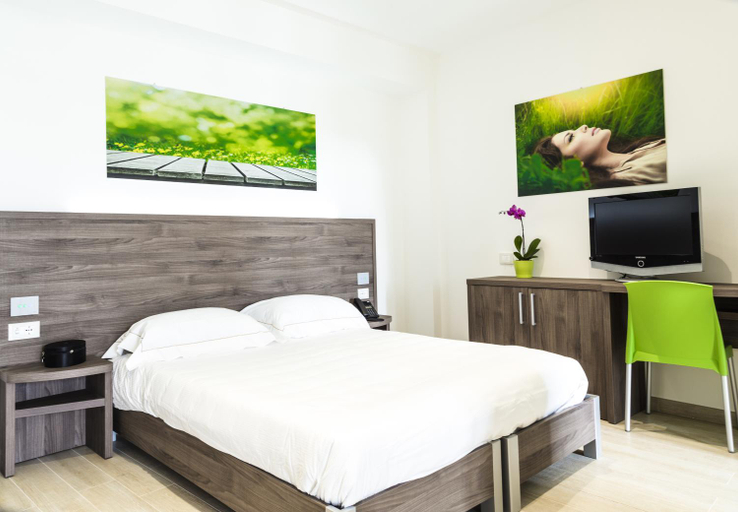 Bedroom 9