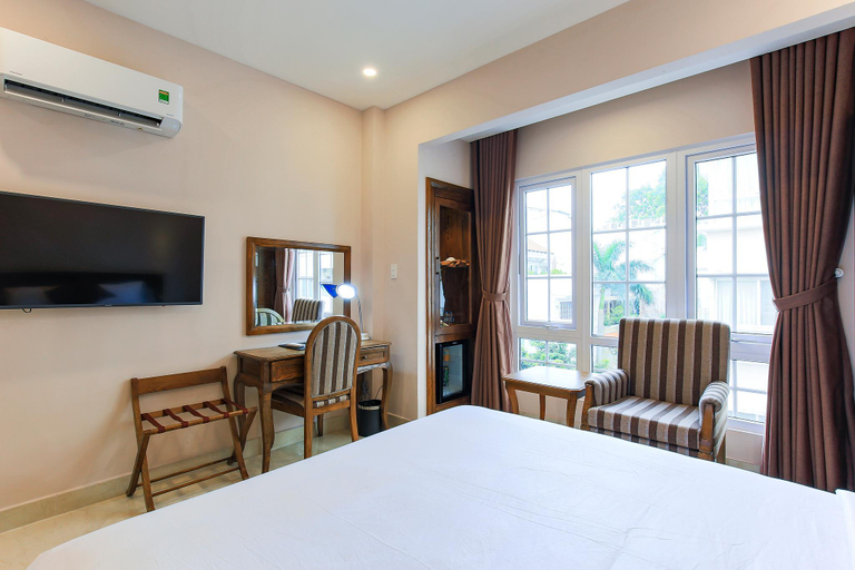 Bedroom 23