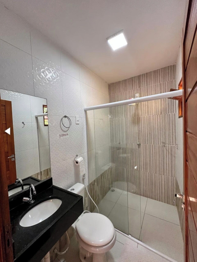 Bathroom, Viana Praia Hotel, Piaçabuçu
