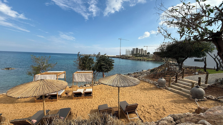 Others 5, Sirena Bay Beach House And Luxury Suites