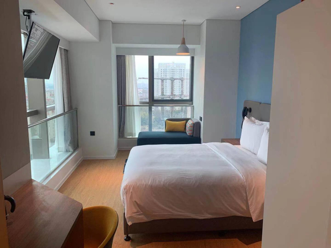 Bedroom 3, Holiday Inn Express Shanghai Baoshan Baoyang By IHG, Shanghai