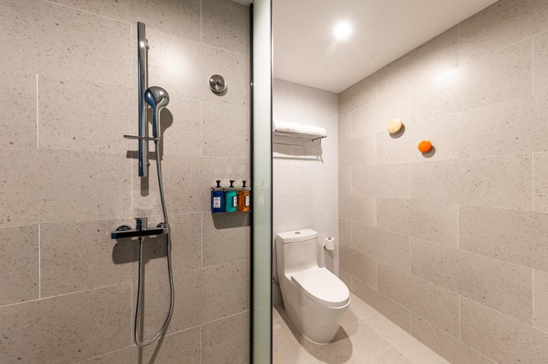 Bathroom 4, Holiday Inn Express Shanghai Baoshan Baoyang By IHG, Shanghai
