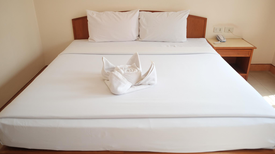 Bedroom 2, D Apartment 1, Pattaya