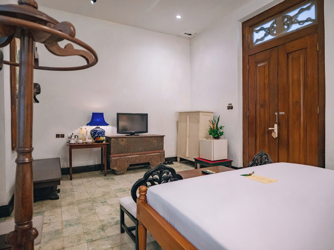 Bedroom 23
