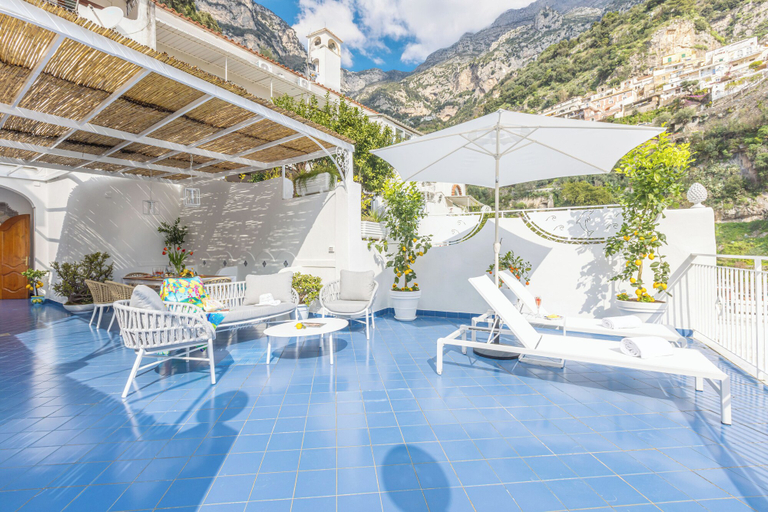 Sport & Beauty 4, YourHome - Villa Magnifica, Salerno