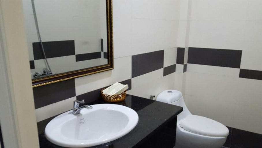 Bathroom, Huong Toan 2 Hotel, Phú Quốc