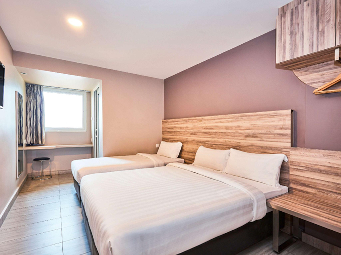 Bedroom 5