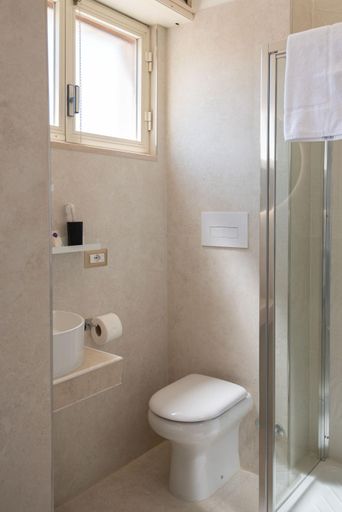 Bathroom 3, Domus Aurea Herculanum, Napoli
