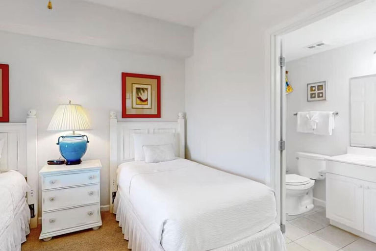 Bedroom 1, Windemere 1206, Escambia