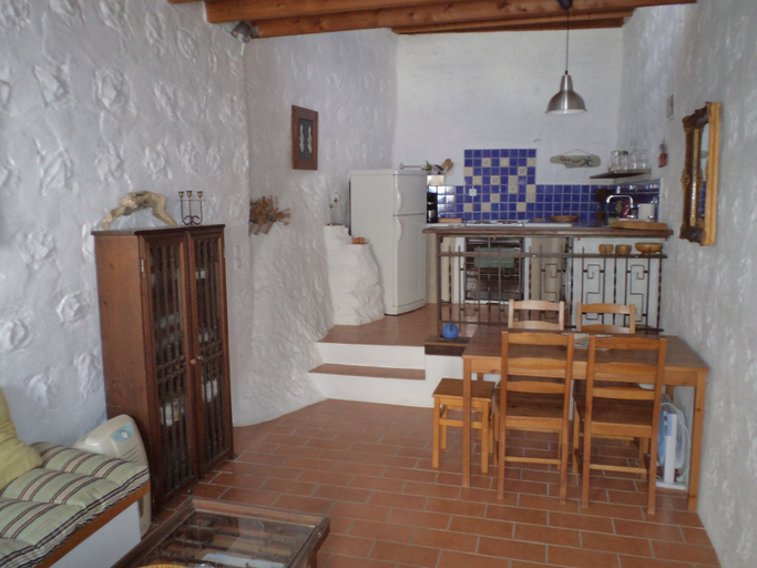 Others 4, Traditional 2 Bd Chora House Patmos, South Aegean