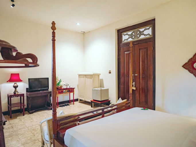 Bedroom 30