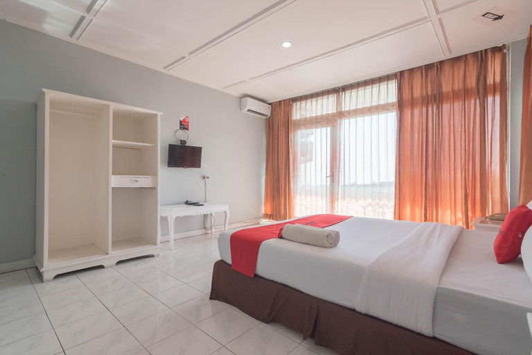 Bedroom 18