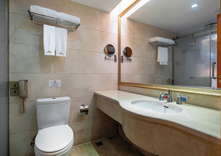 Bathroom 3, SOFIS PINGSHAN HOTEL, Fuzhou