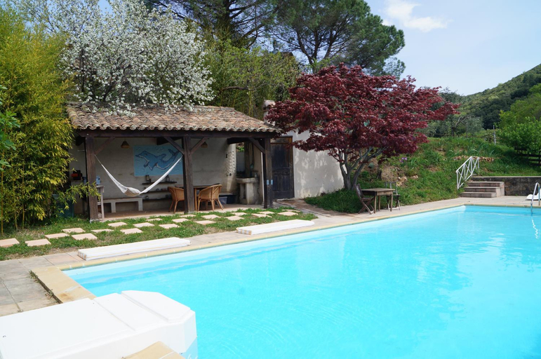 Others 4, Chambre d'Hote dans MAS proche Anduze Cevennes avec piscine, Gard