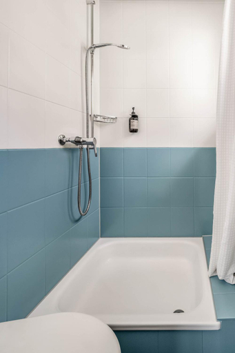 Bathroom 4