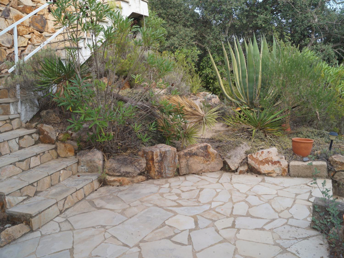 Others 4, H32, Girona