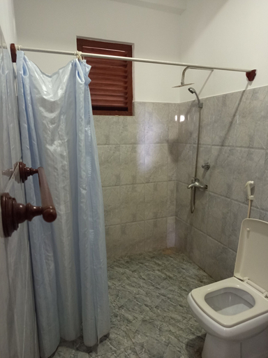 Bathroom 3, Viva la vida, Hikkaduwa