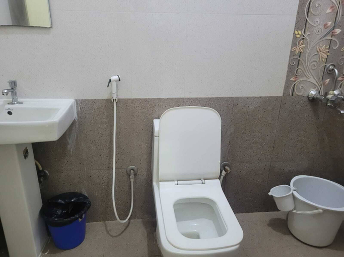 Bathroom 3, Veritas grand, Bangalore