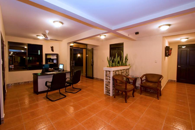 Others 4, Hotel El Cerro, Liberia