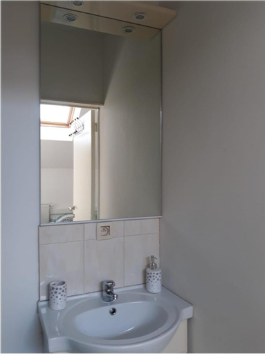 Bathroom 5