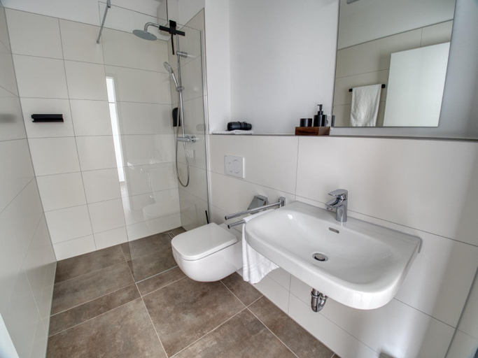 Bathroom 2, Gastehaus linda&otto, Verden