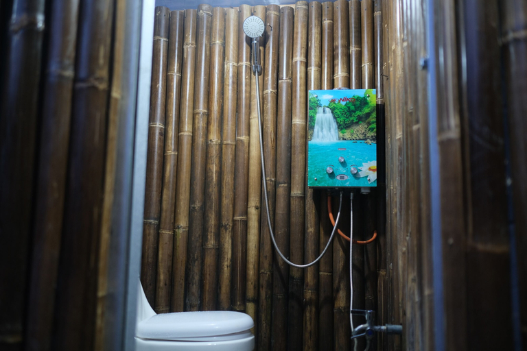 Bathroom 4, Regan Luxcamp by Digihub Hospitality, Bandung