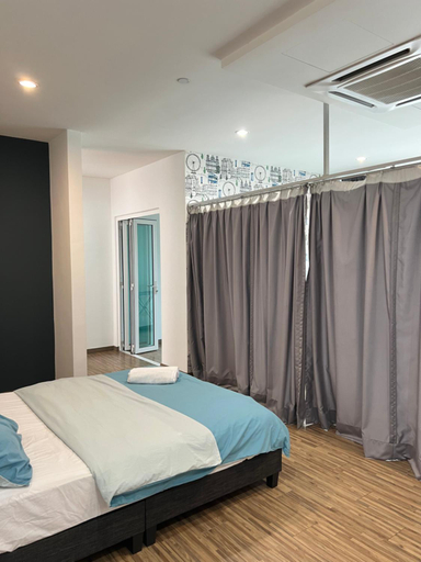 Bedroom 16