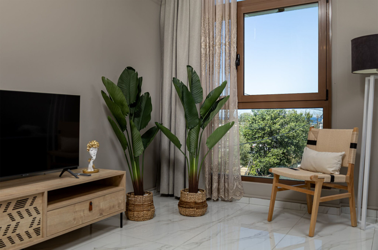 Others 5, Evangelia's Residence, Crete