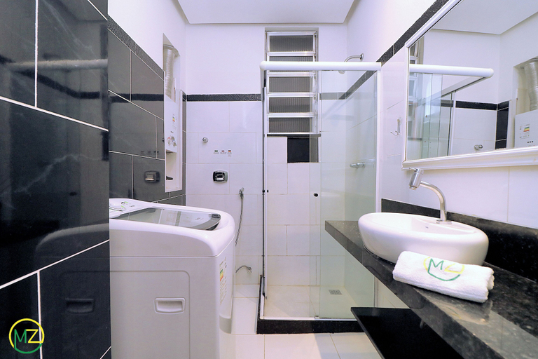Bathroom, MZapartments Prado LB1001, Rio de Janeiro