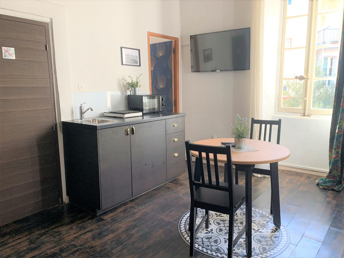 Dining Room 22