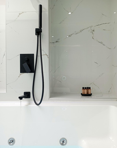 Bathroom 2, Domus Vivendi, Crete