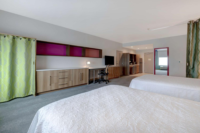 Bedroom 25