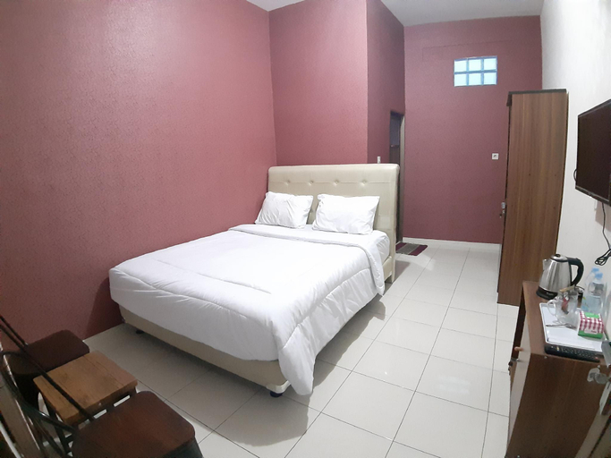 Bedroom 16