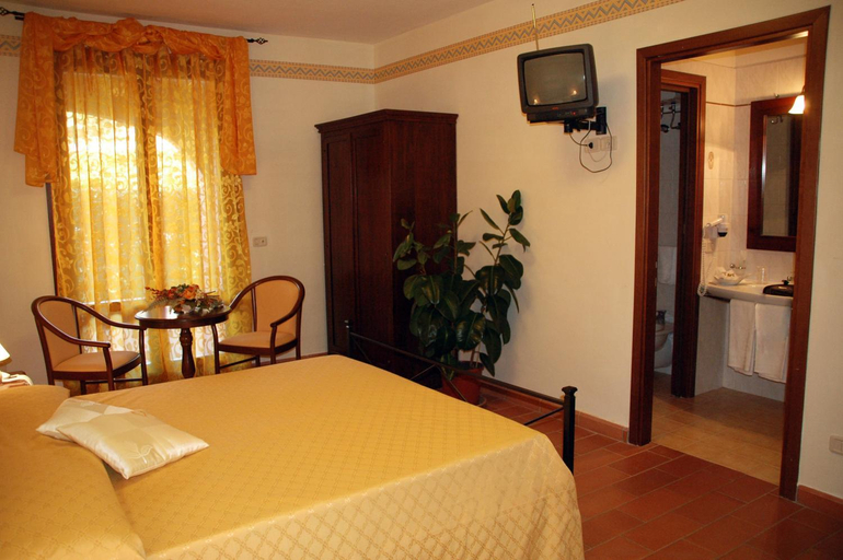 Bedroom 16