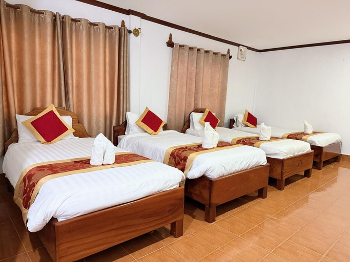 Bedroom 3, Sisavang Vangvieng Hotel, Vangvieng