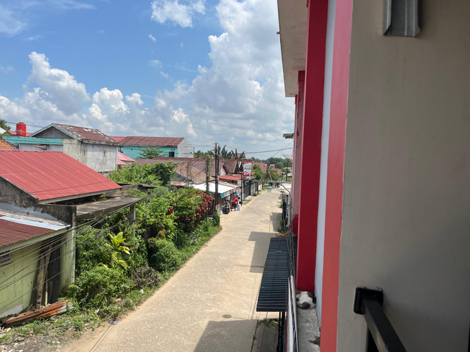 Exterior & Views 4, Steze Guesthouse Syariah Mendalo By Zuzu, Muaro Jambi