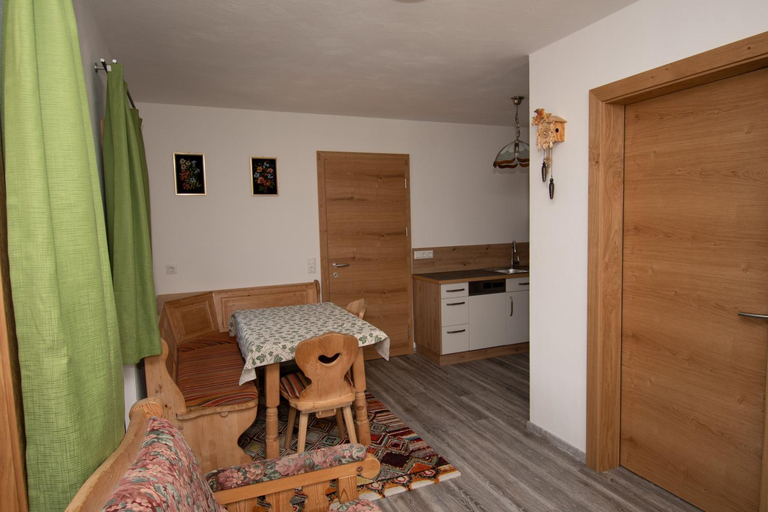 Bedroom, Ferienwohnungen Lexahaus, Hermagor