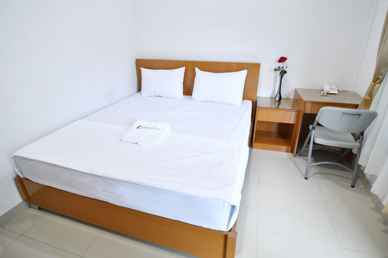 Bedroom 12