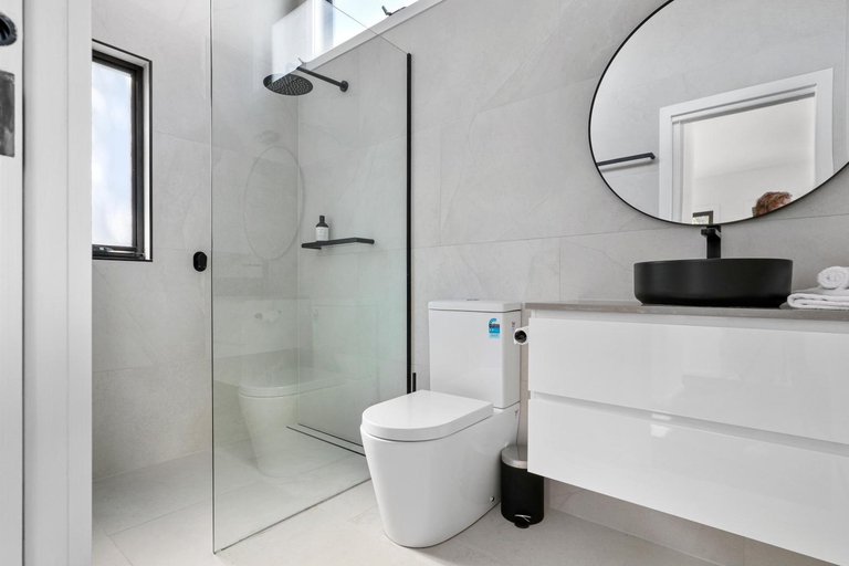 Bathroom, The Lake House & Apartment, Bega Valley