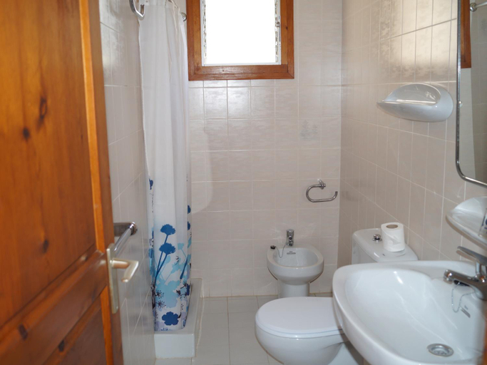 Bathroom, H32, Girona