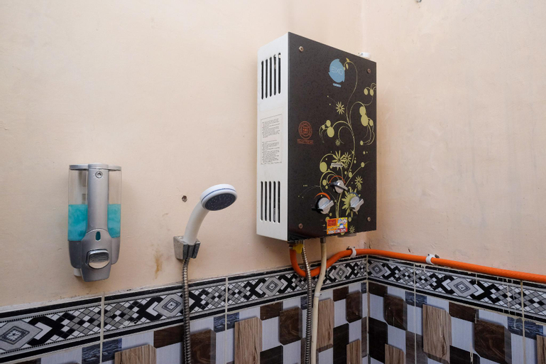 Bathroom 1