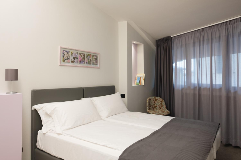 Bedroom 15