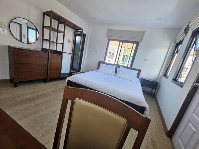 Bedroom 9